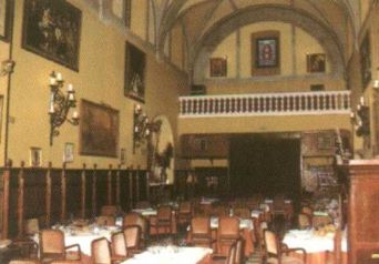 Comedor principal, antigua iglesia del Convento de Capuchinos